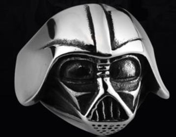 R120 Stainless Steel Star Wars Face Skull Biker Ring (size: Size 9)